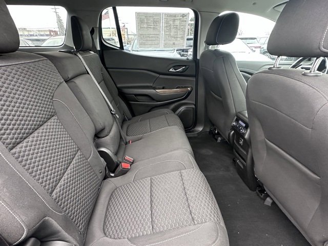 Used 2019 GMC Acadia SLE image 14