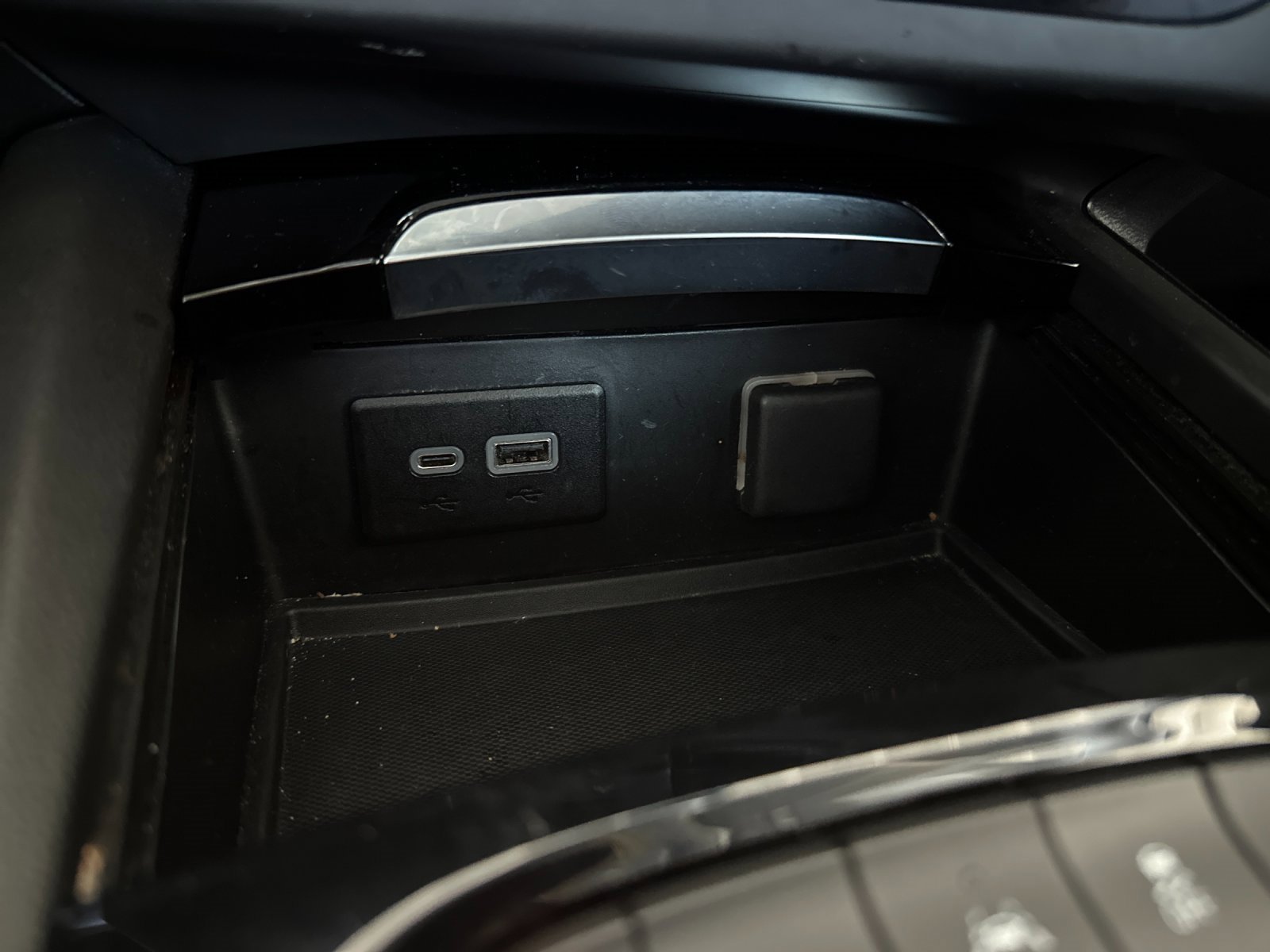 Used 2023 Buick Envision Preferred image 26