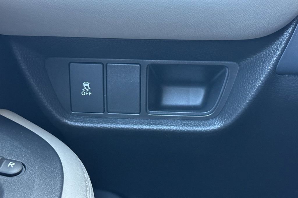 New 2026 Honda HR-V LX image 28