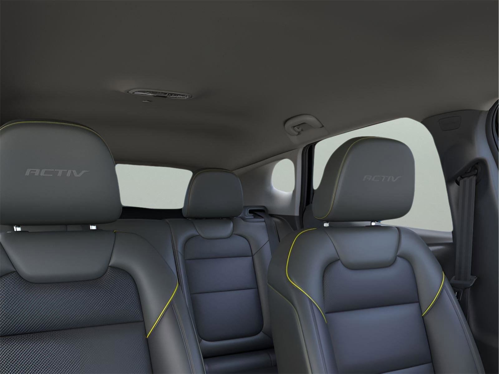 New 2025 Chevrolet Trax ACTIV image 24