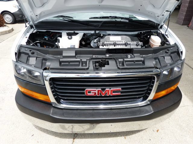 Used 2024 GMC Savana 2500 w/ Driver Convenience Package RWD image 9