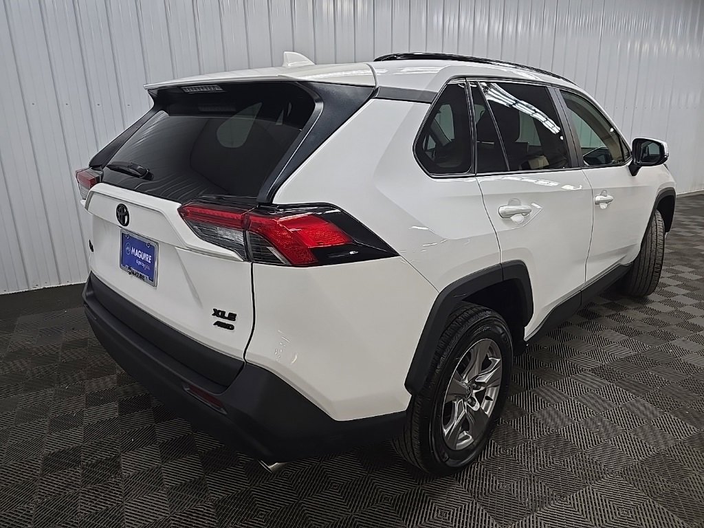 Used 2023 Toyota RAV4 XLE image 10