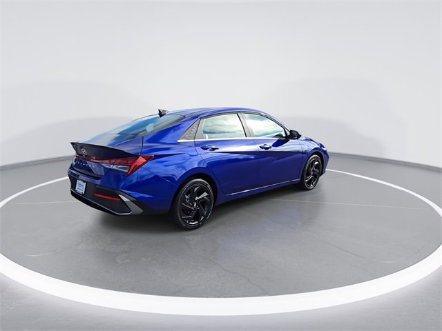 New 2026 Hyundai Elantra SEL Sport image 8