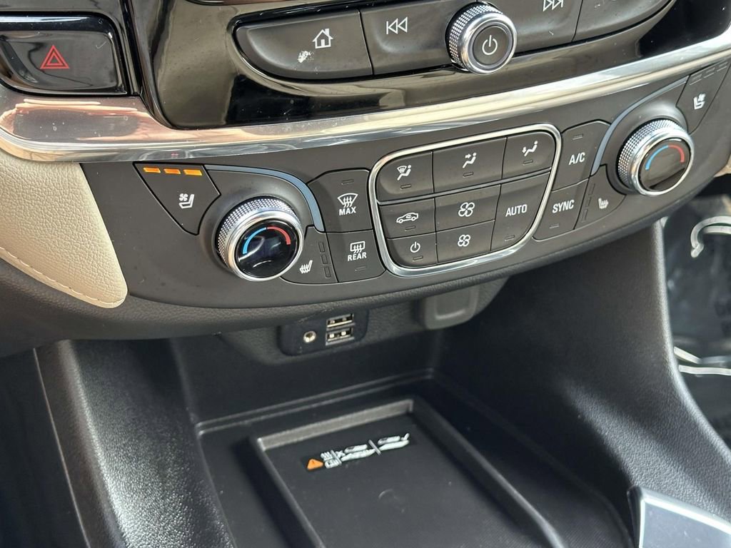 Certified 2023 Chevrolet Traverse Premier w/ LPO, Floor Liner Package image 30