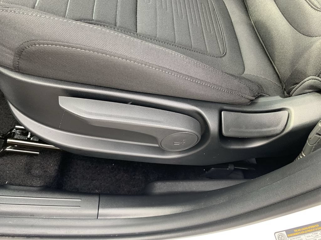 New 2026 Hyundai Santa Cruz SE AWD/4WD image 12