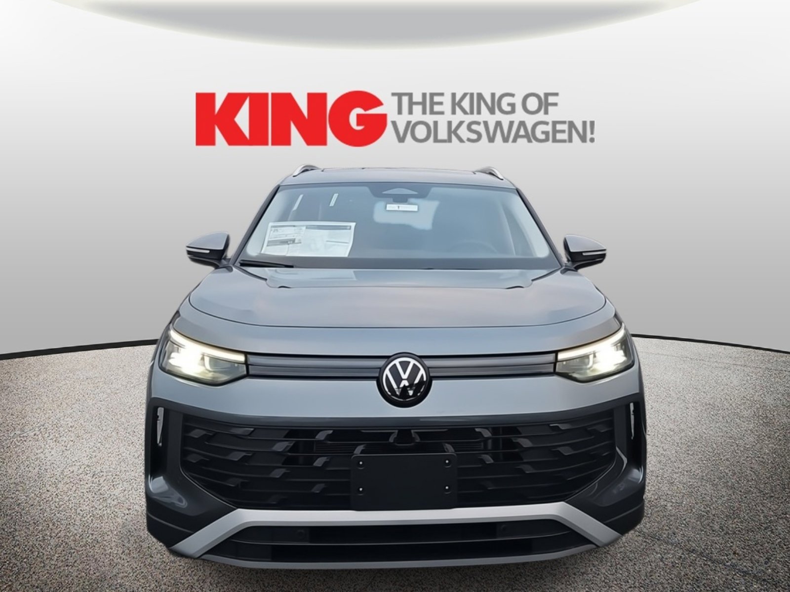 New 2026 Volkswagen Tiguan SE image 9