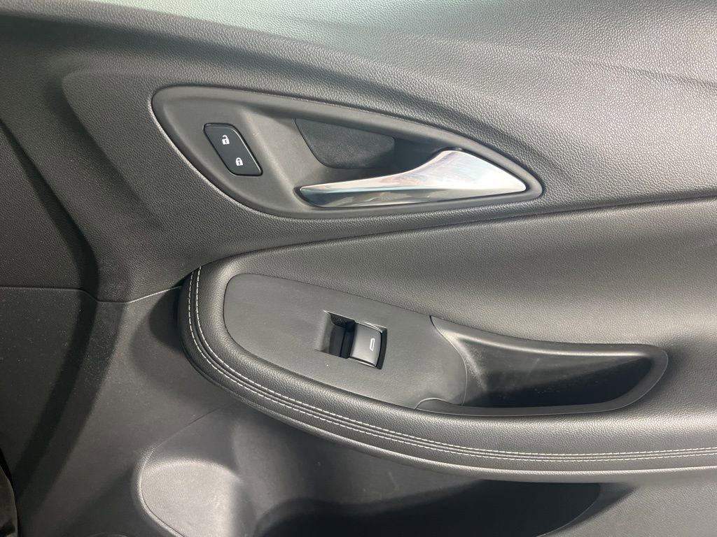 Certified 2025 Buick Encore GX Preferred image 13