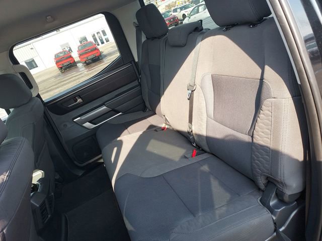 Used 2022 Toyota Tundra SR5 w/ SR5 Convenience Package image 25