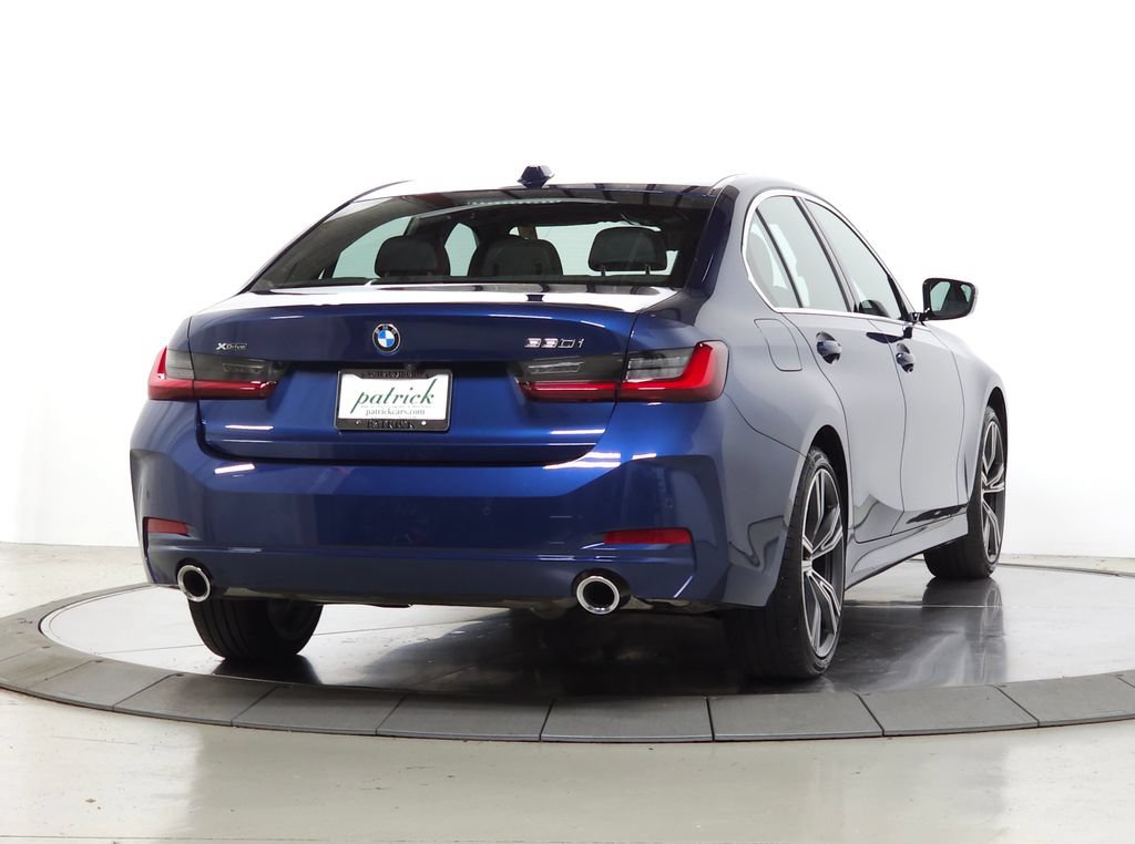 Used 2024 BMW 330i xDrive Sedan w/ Premium Package AWD/4WD image 10
