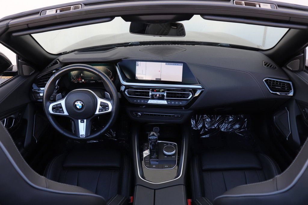 Used 2019 BMW Z4 sDrive30i w/ M Sport Package RWD image 40