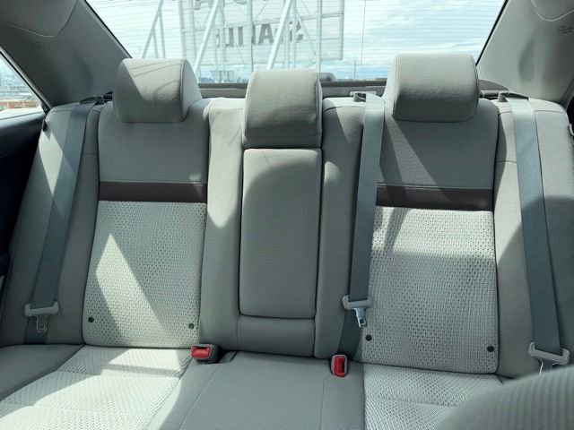 Used 2012 Toyota Camry LE FWD image 13