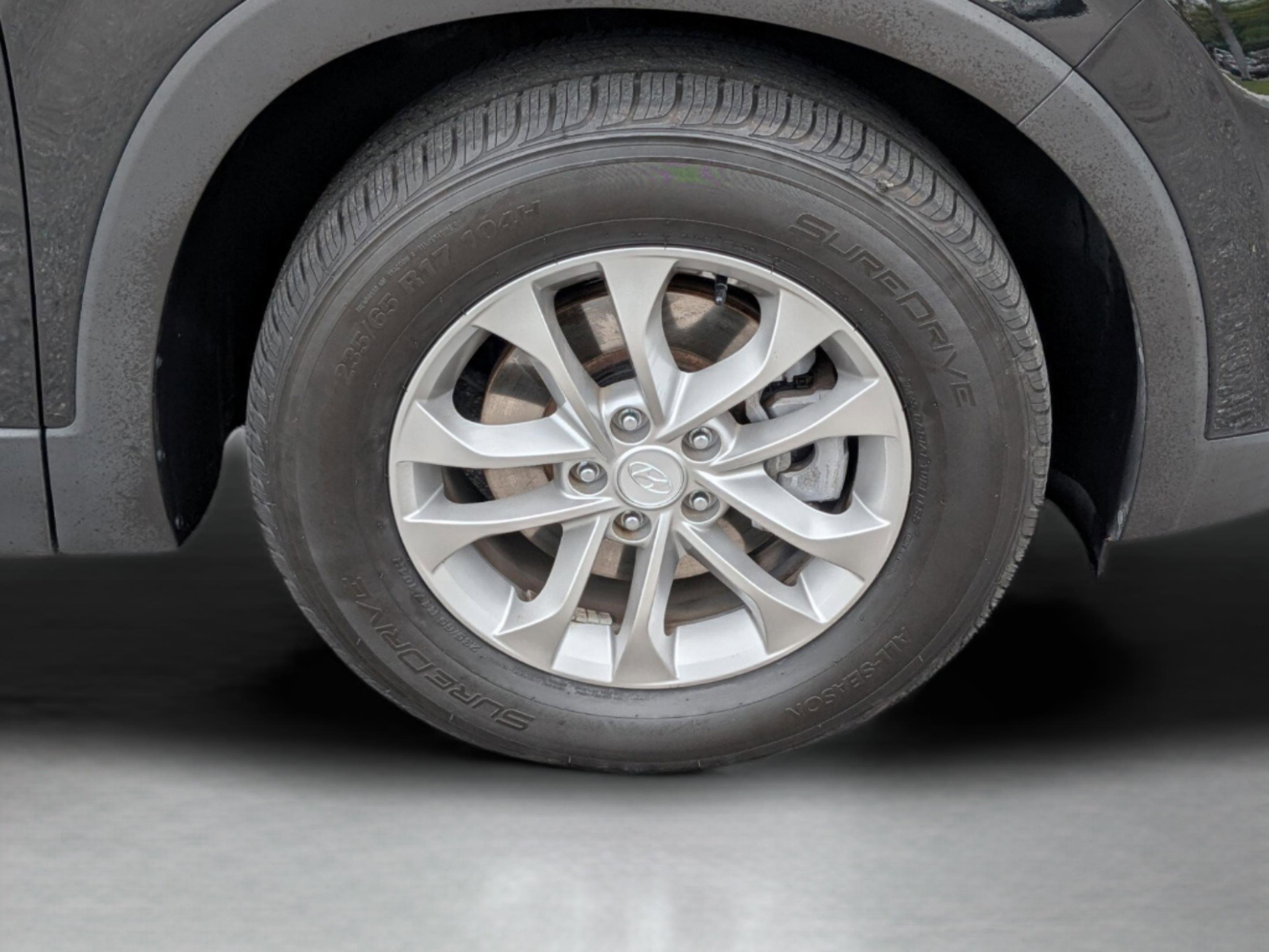 Used 2019 Hyundai Santa Fe SEL FWD image 25