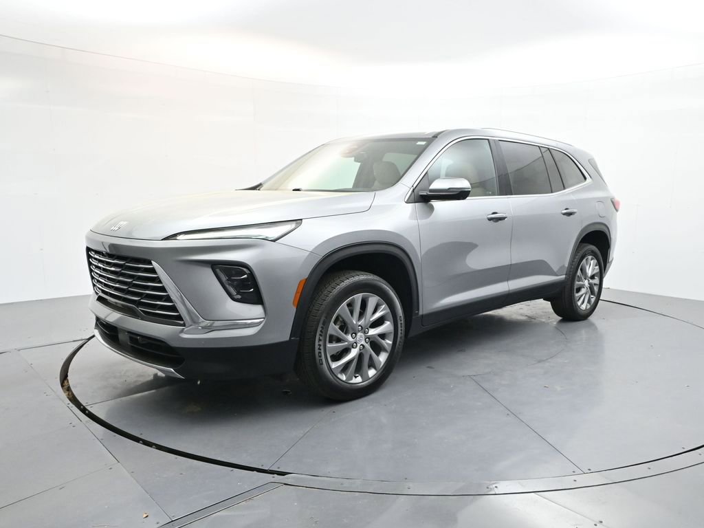 Used 2025 Buick Enclave Preferred image 1