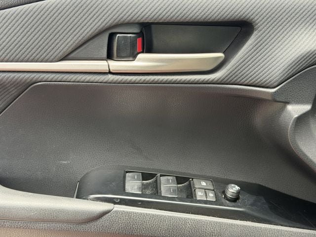 Certified 2025 Toyota Camry SE FWD image 23