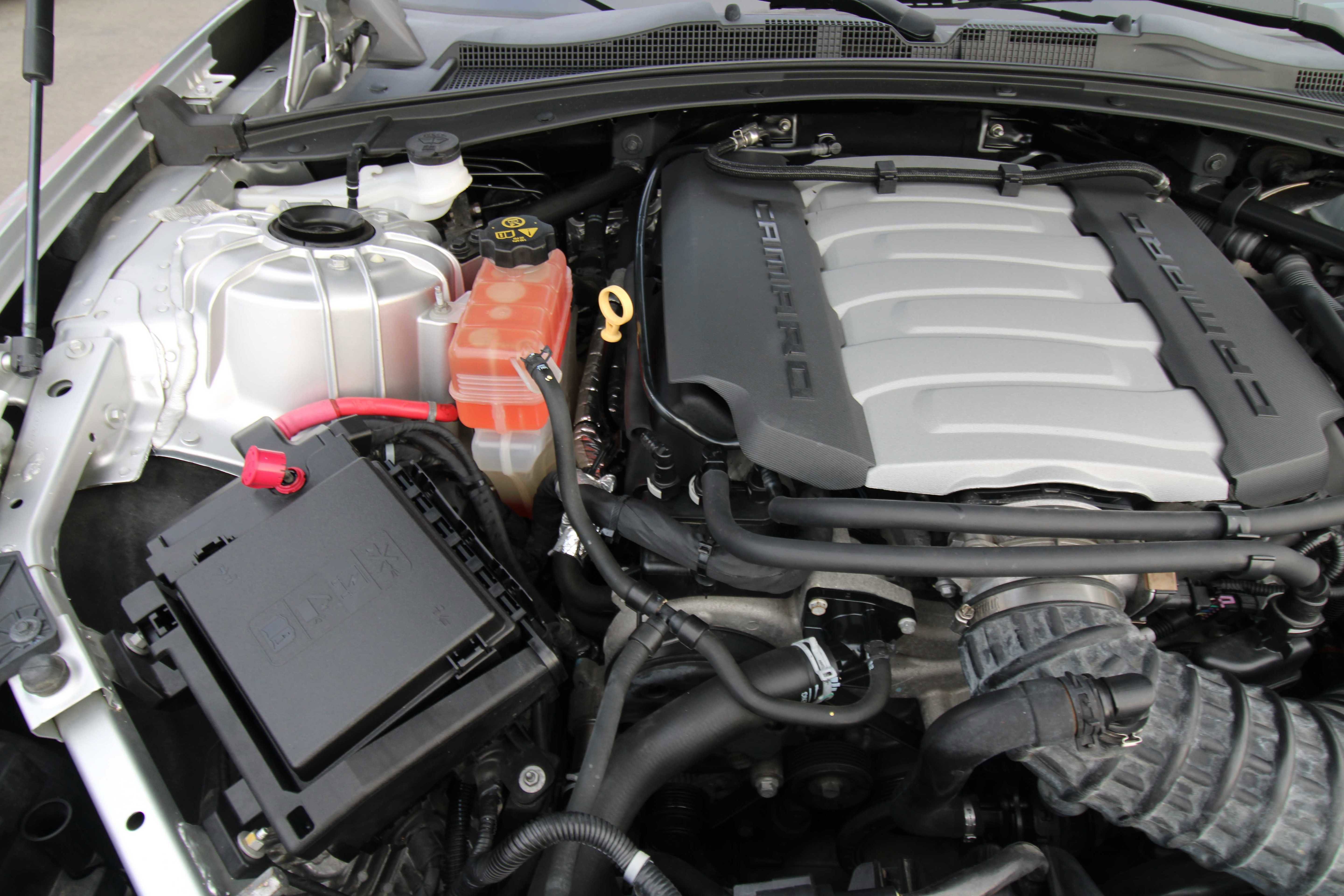 Used 2016 Chevrolet Camaro SS image 29