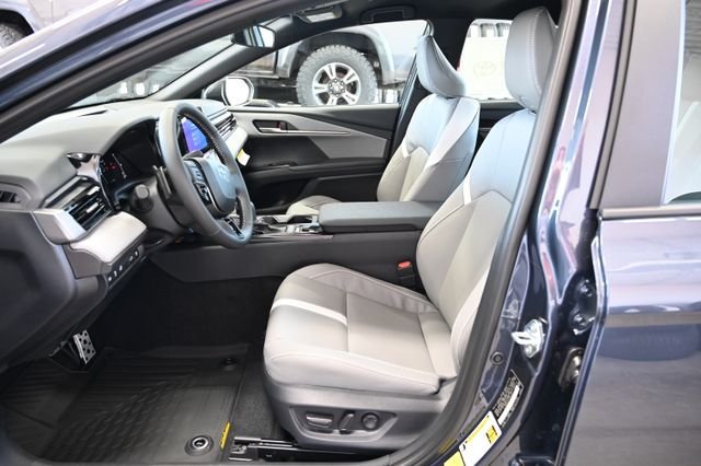 New 2026 Toyota Camry SE FWD image 9
