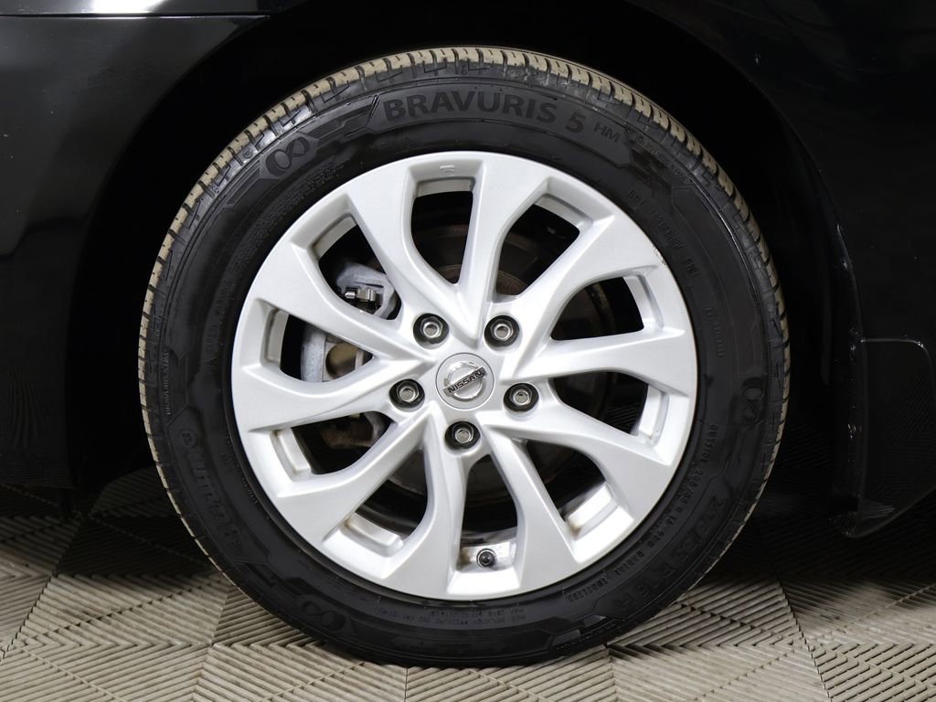 Used 2019 Nissan Sentra SV image 18