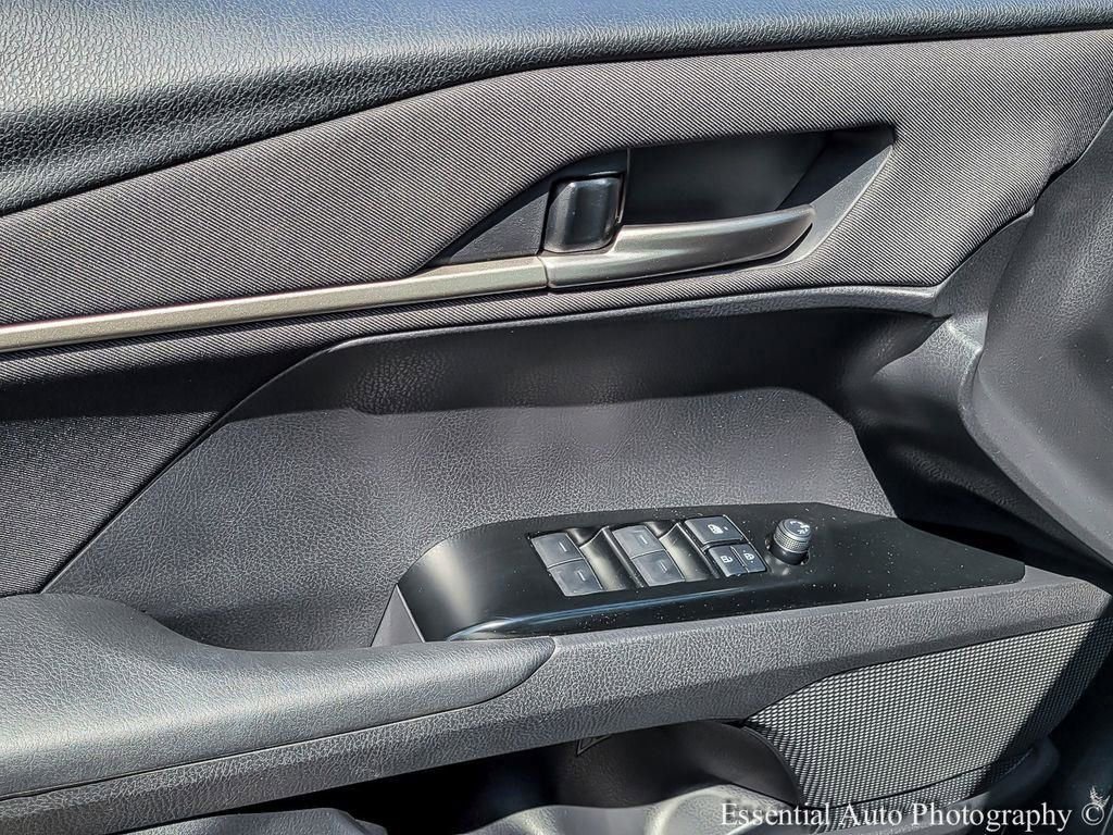 Used 2025 Toyota Camry LE w/ Convenience Package FWD image 14