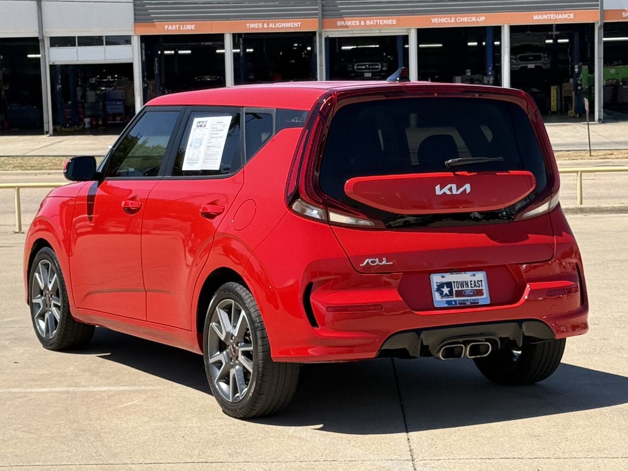 Used 2022 Kia Soul Turbo FWD image 5