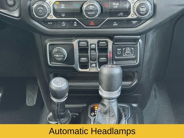 Used 2024 Jeep Wrangler Sport S image 17