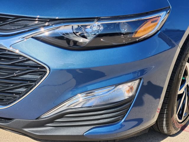 Used 2025 Chevrolet Malibu RS FWD image 17
