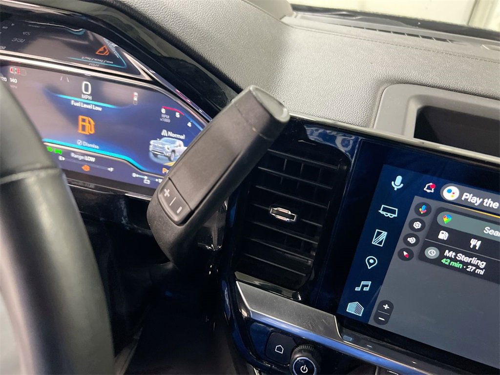 Used 2025 Chevrolet Silverado 2500 High Country w/ Technology Package image 17