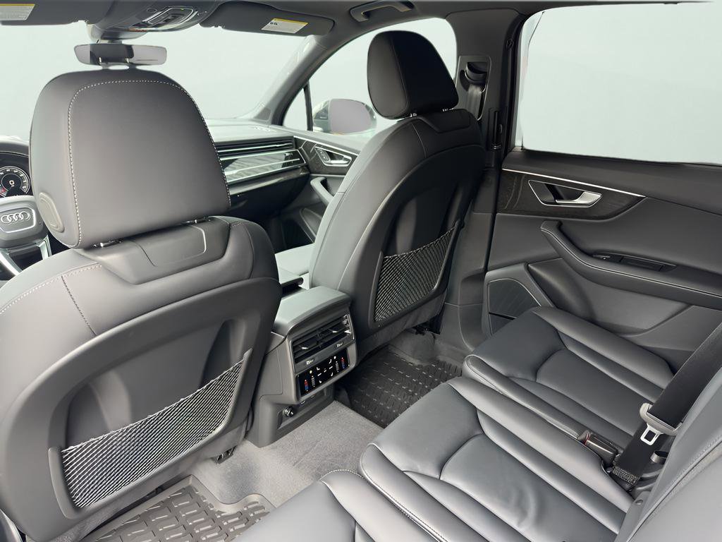 New 2026 Audi Q7 3.0T Premium Plus AWD/4WD image 31