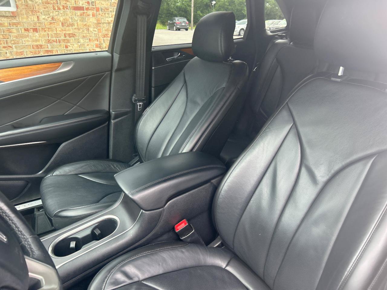 Used 2019 Lincoln MKC Reserve w/ MKC Climate Package FWD image 20