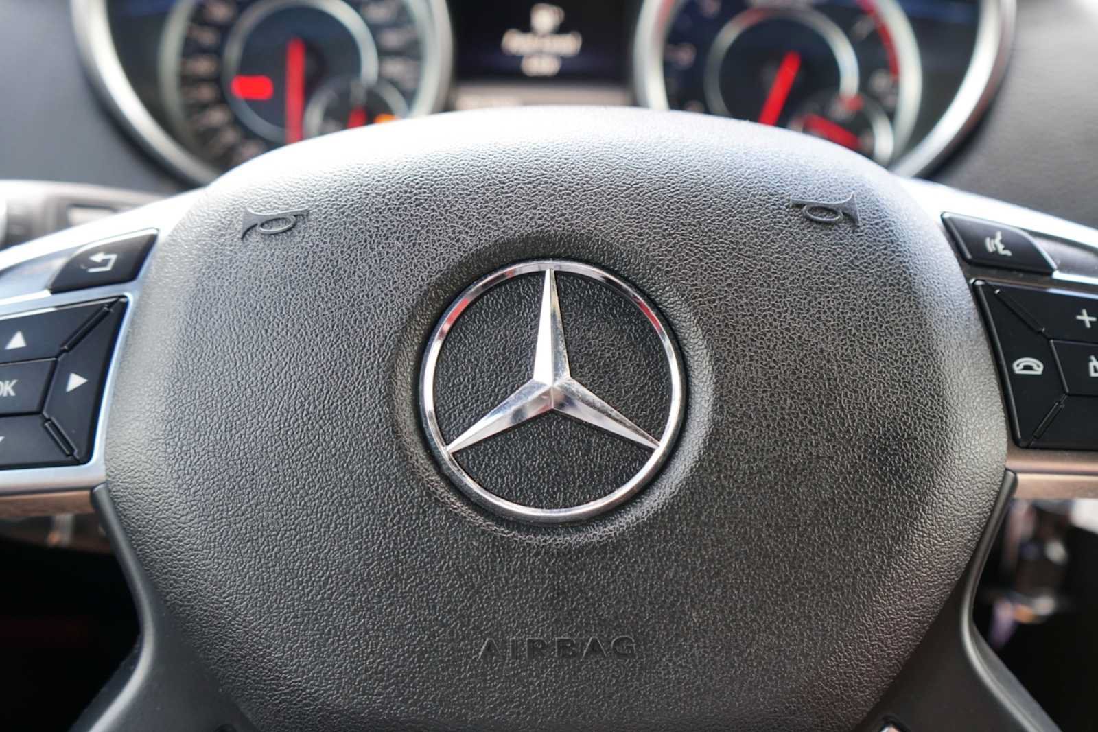 Used 2016 Mercedes-Benz G 63 AMG 4MATIC image 14