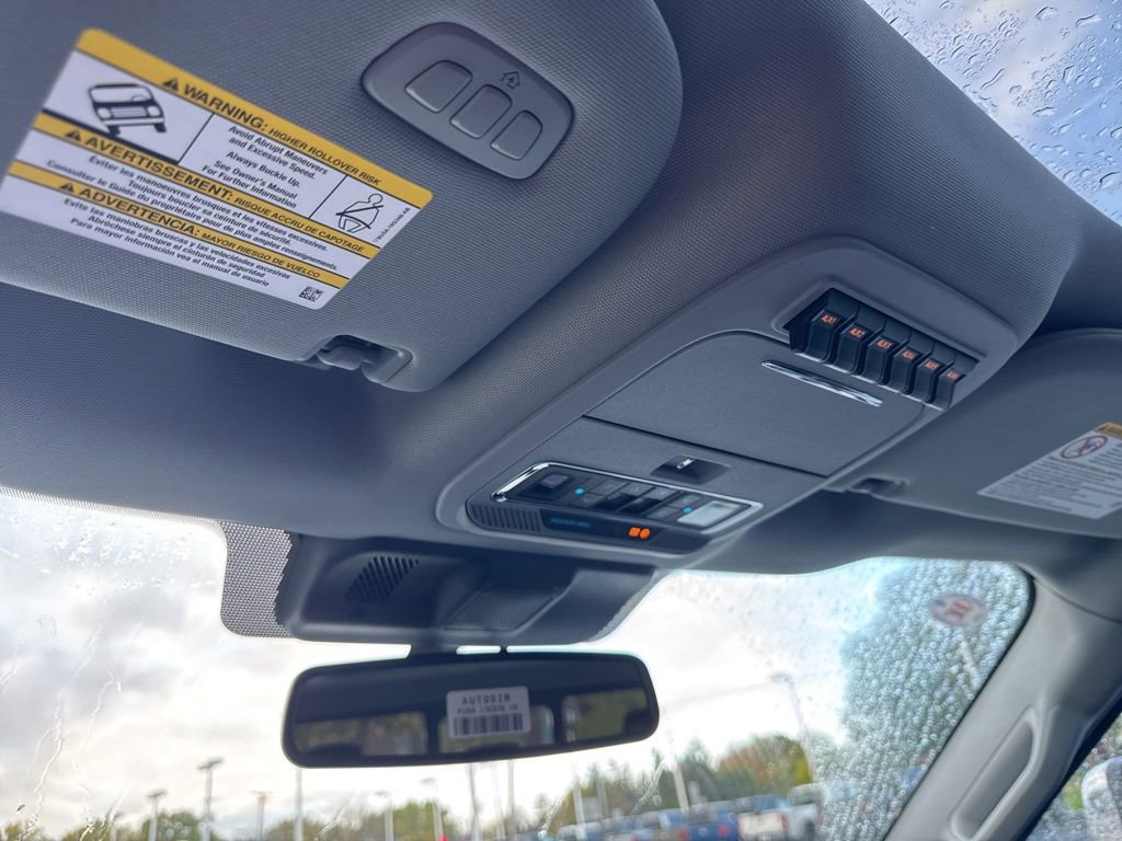 New 2026 Ford F350 Lariat w/ Lariat Premium Package image 26