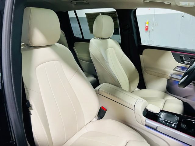 Used 2021 Mercedes-Benz GLB 250 image 35