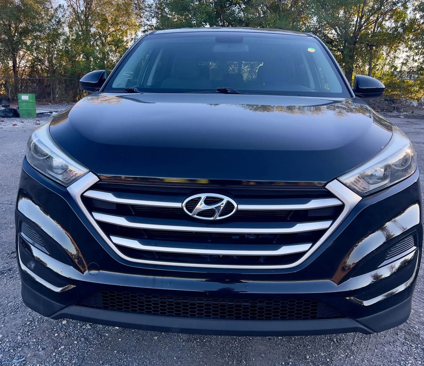 Used 2017 Hyundai Tucson SE image 2