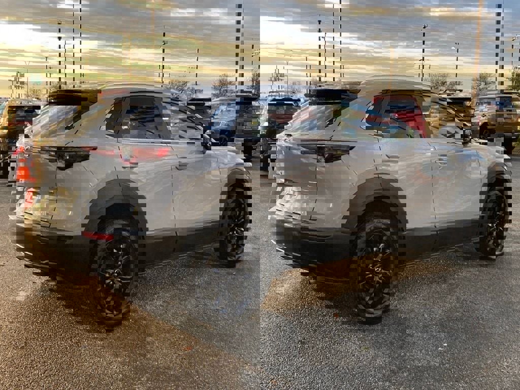Used 2025 MAZDA CX-30 AWD 2.5 S w/ Select Sport Pkg image 4