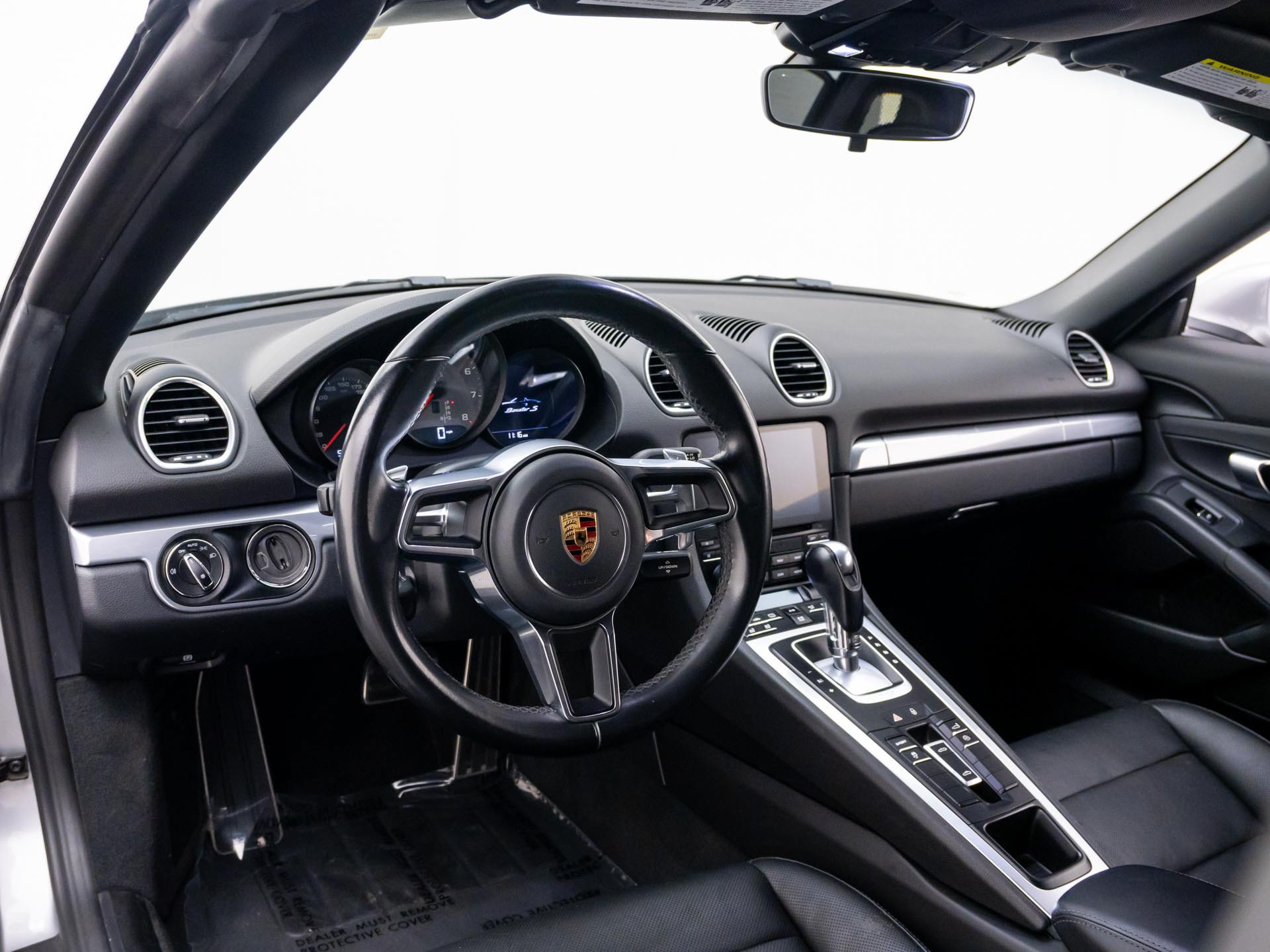 Used 2017 Porsche 718 Boxster S RWD image 11