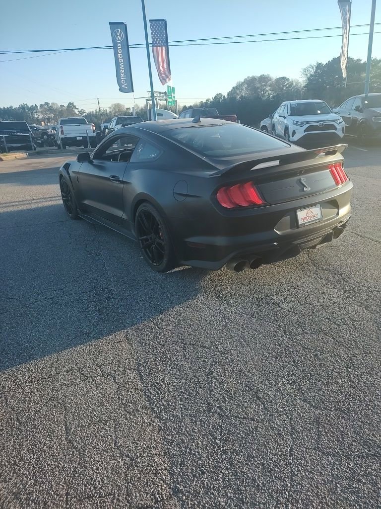 Used 2022 Ford Mustang Shelby GT500 w/ Carbon Fibre Track Pack RWD image 4