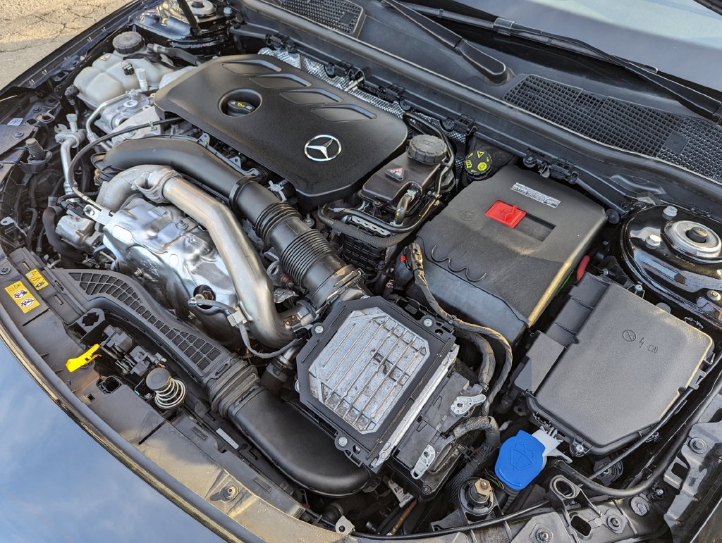 Used 2025 Mercedes-Benz CLA 250 4MATIC image 45