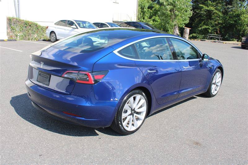 Used 2020 Tesla Model 3 Standard Range Plus RWD image 8