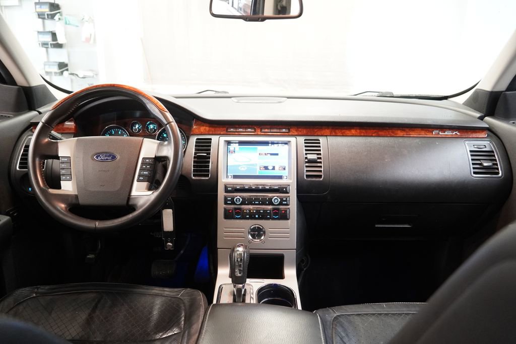 Used 2011 Ford Flex Limited w/ Trailer Tow Pkg Class III image 18