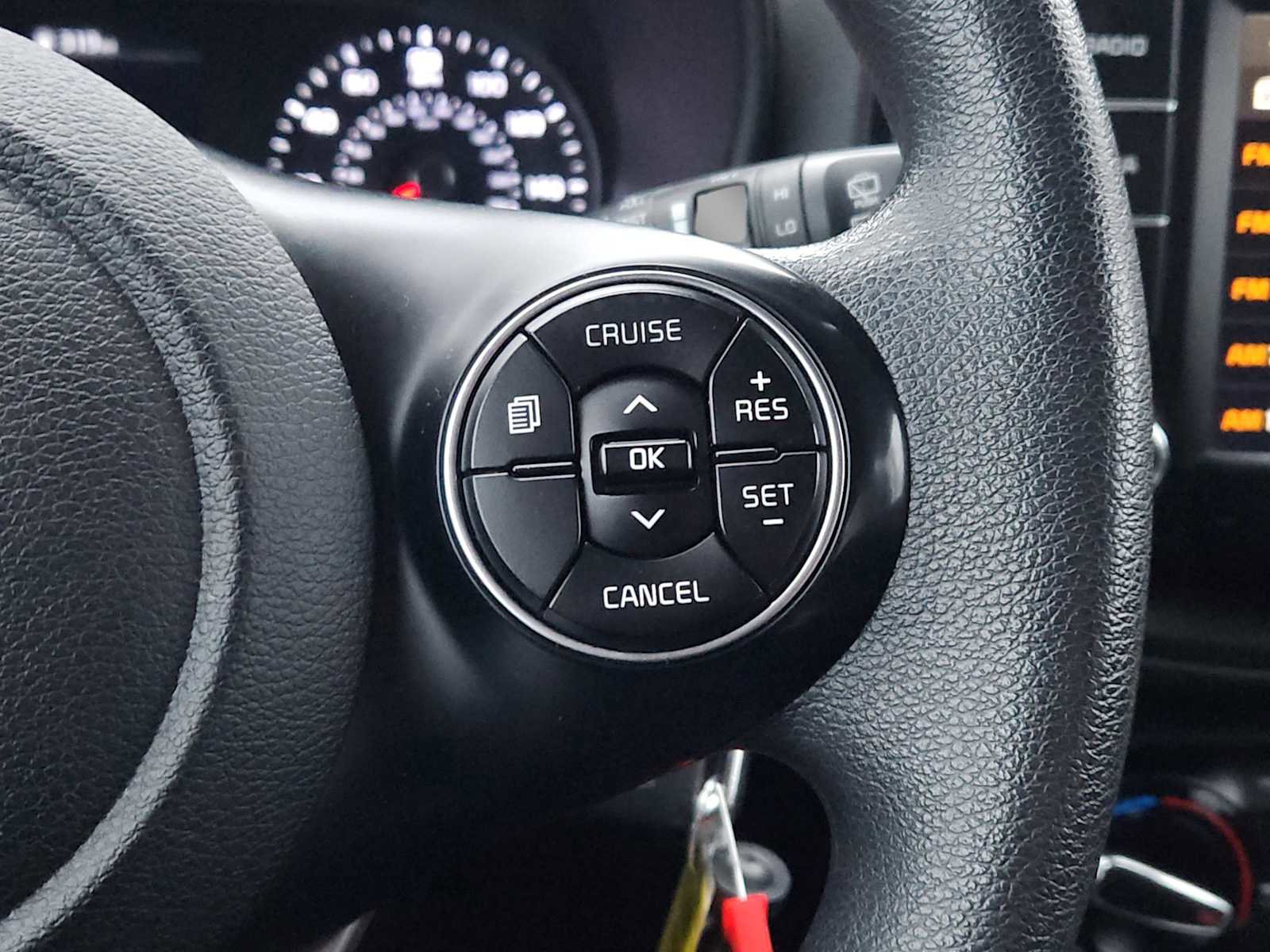 Used 2022 Kia Soul LX image 19