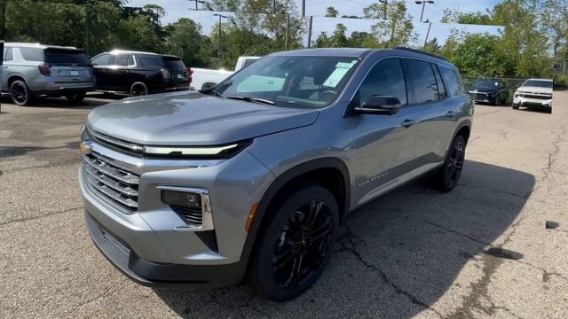 New 2026 Chevrolet Traverse LT w/ Driver Confidence Package AWD/4WD image 6