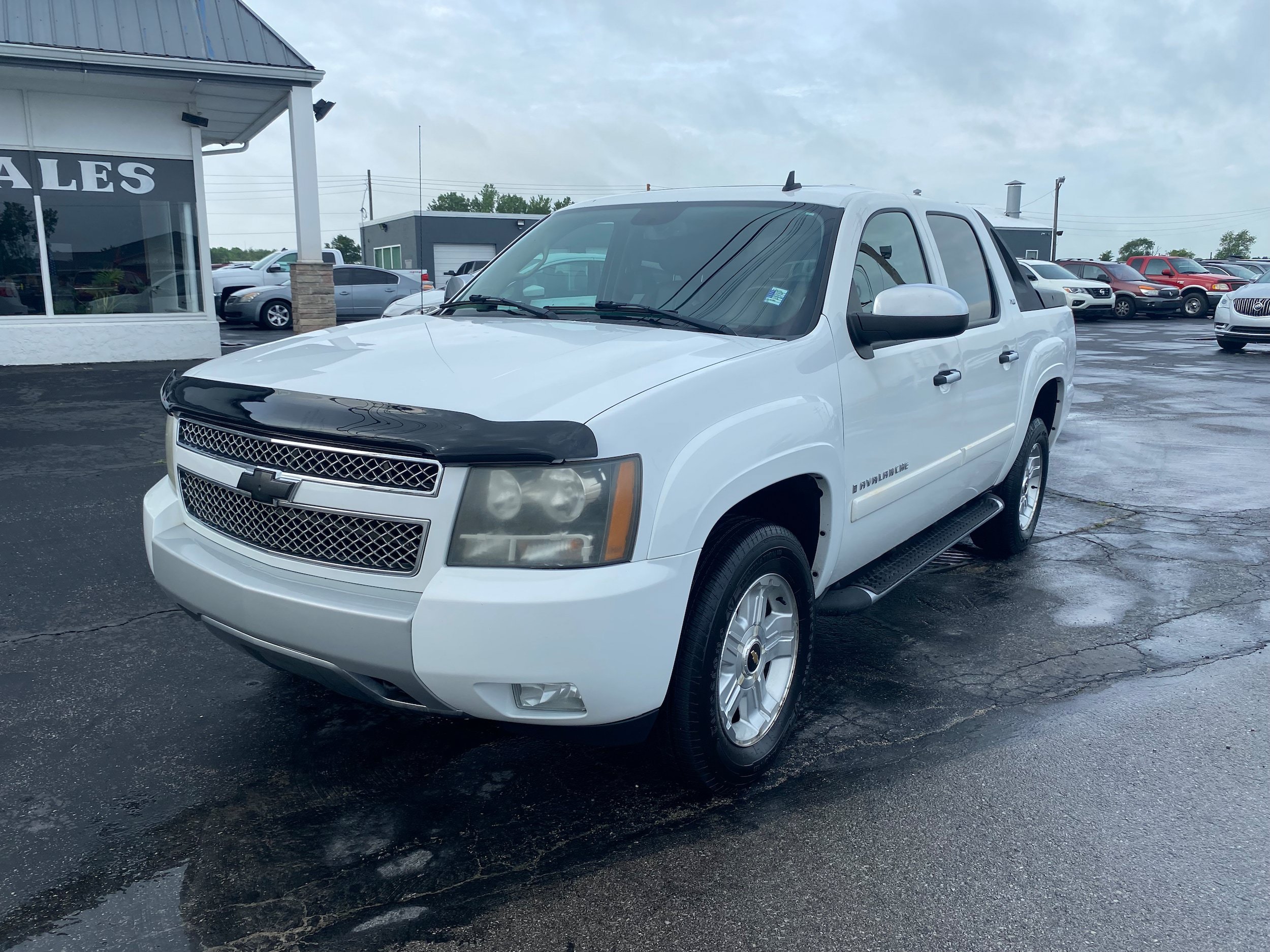 Used 2008 Chevrolet Avalanche LT w/ LT Preferred Equipment Group