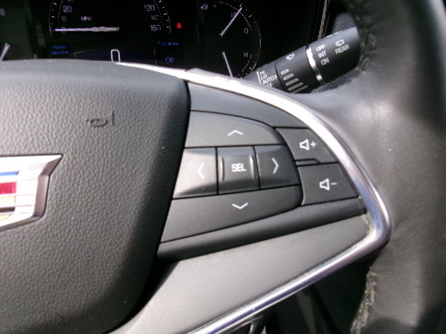 Used 2018 Cadillac XT5 Premium Luxury AWD/4WD image 24