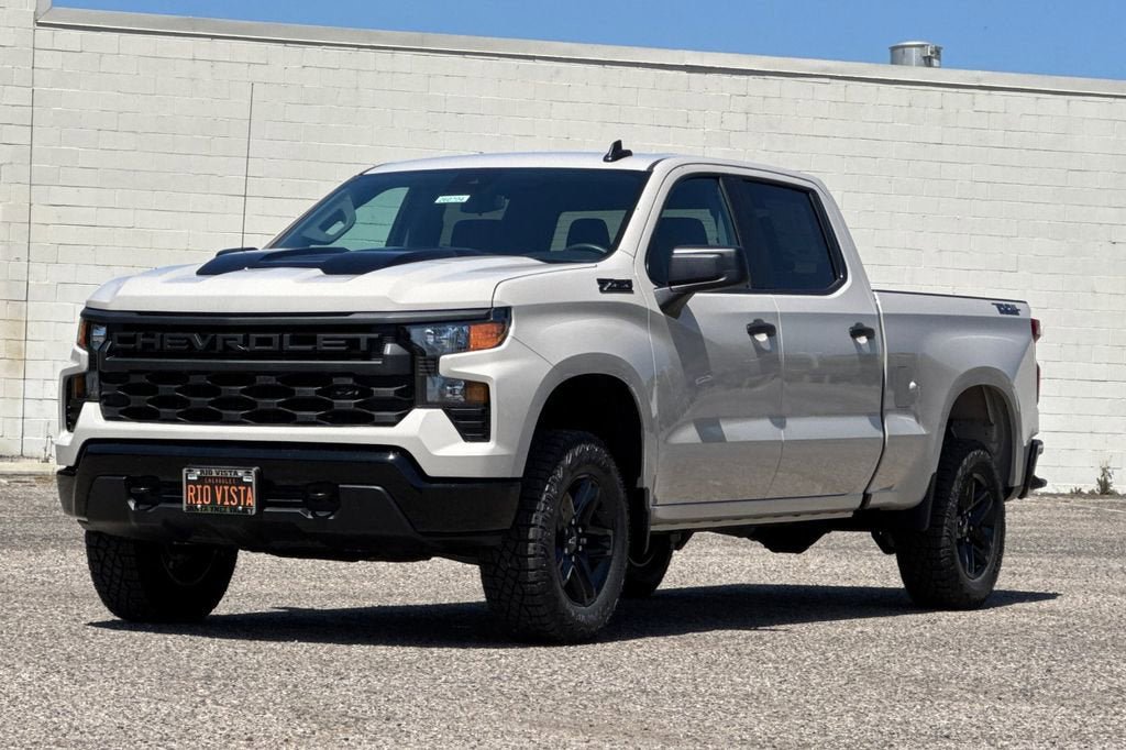New 2026 Chevrolet Silverado 1500 Custom Trail Boss w/ Dark Appearance Package AWD/4WD image 8