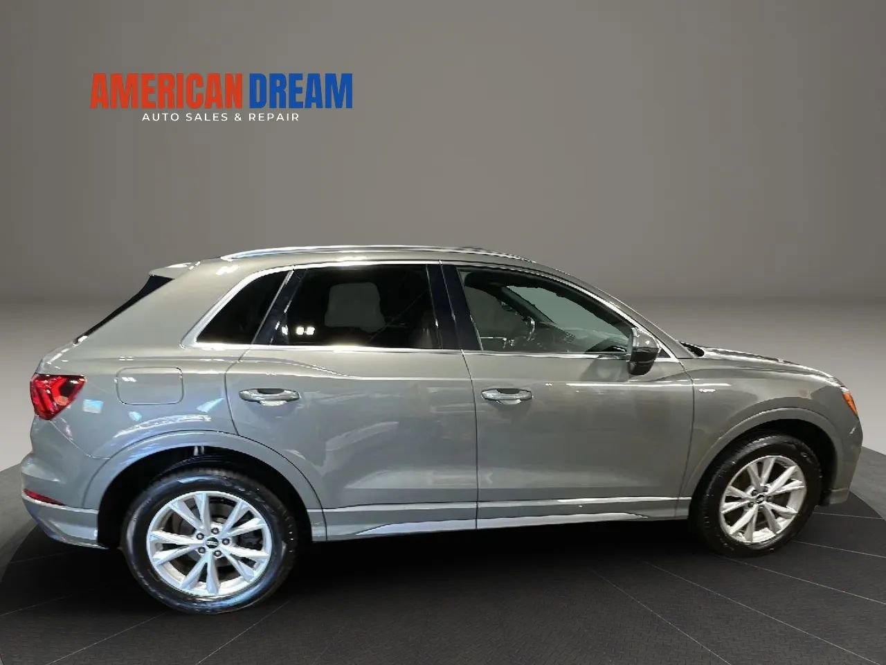 Used 2021 Audi Q3 2.0T Premium w/ Convenience Package AWD/4WD image 6