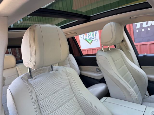 Used 2020 Mercedes-Benz GLS 450 4MATIC image 38