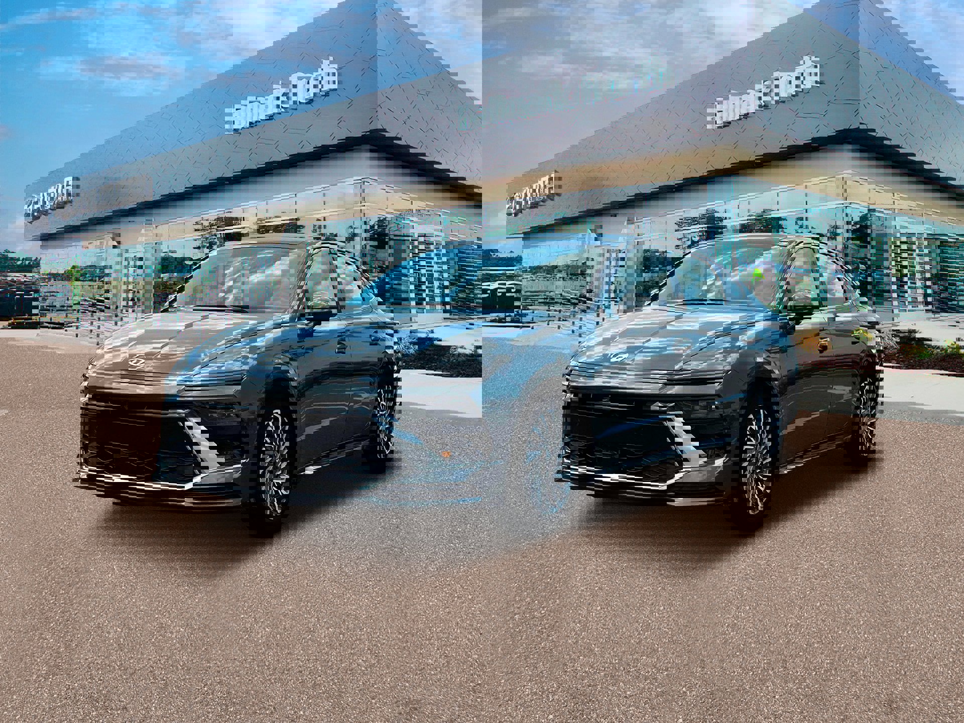 New 2025 Hyundai Sonata Limited image 1