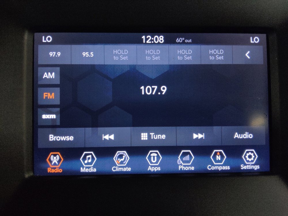 Used 2018 Jeep Compass Latitude w/ Popular Equipment Group image 25