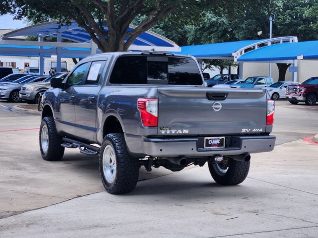 Used 2024 Nissan Titan SV w/ SV Convenience Package AWD/4WD video 3