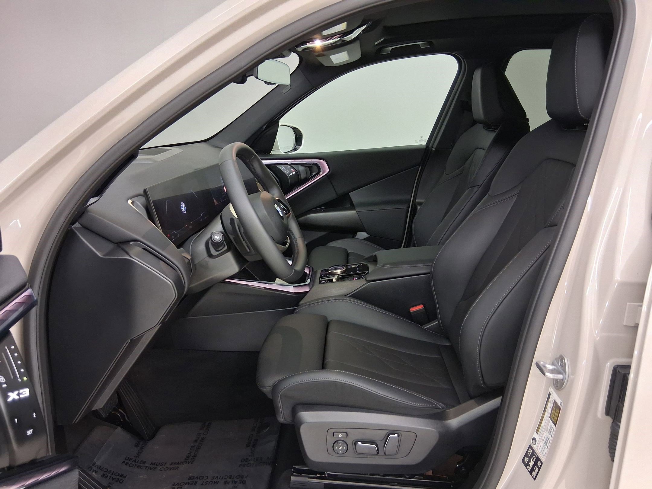 Certified 2025 BMW X3 xDrive30i w/ Convenience Package AWD/4WD image 3