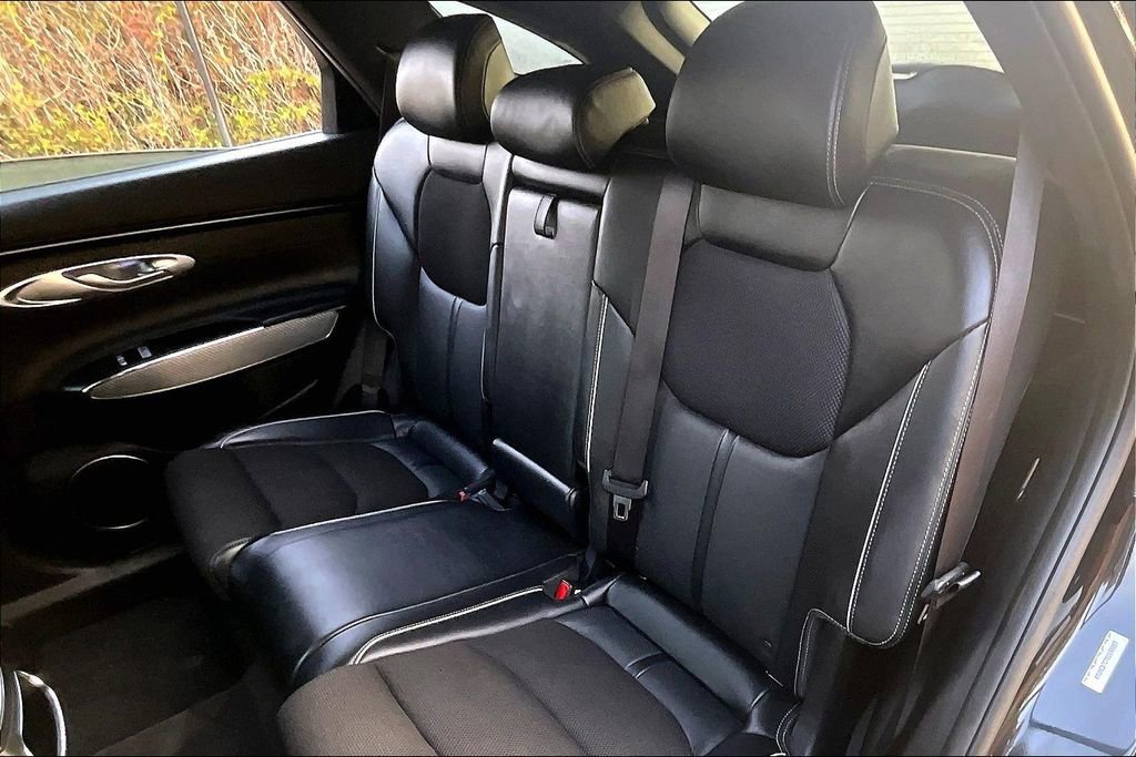 Used 2025 Genesis GV70 3.5T Sport image 33